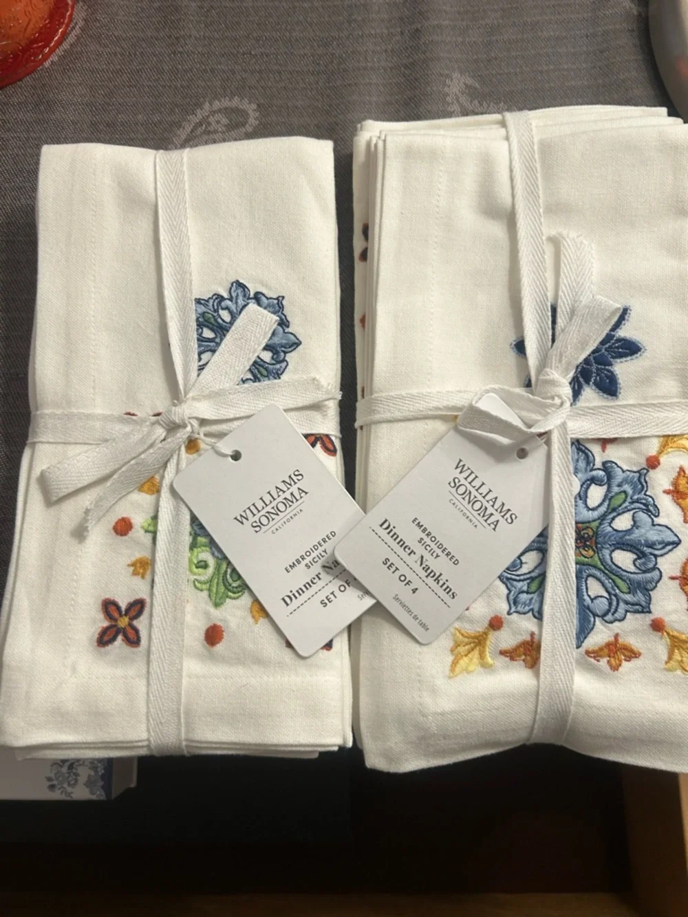 NWT Williams Sonoma White Dinner Napkins with Blue, Green and Yellow Embroidery - Picture 1 of 6